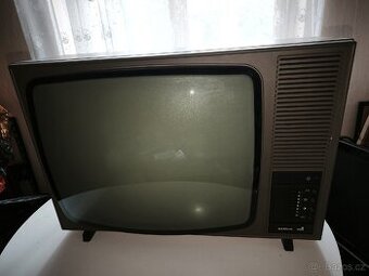 Černobílá televize Tesla Neptun