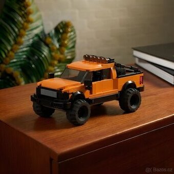 LEGO MOC Ford F-150 Raptor