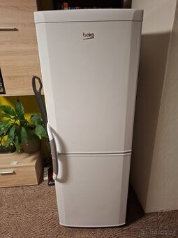 Beko CSA 24022