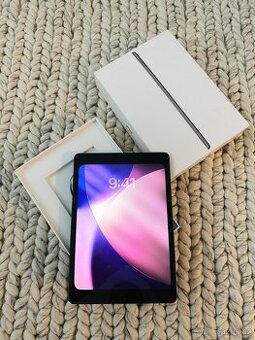 Apple iPad 8 128GB Space Gray