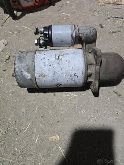 Prodám startér Zetor