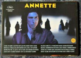 Filmové plakáty, velikost 21 cm x 29,6 cm a 23 cm x 32 cm