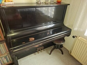 Pianino Dalibor + nastavitelná židlička