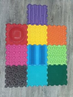 Ortopedická pomůcka koberec puzzle