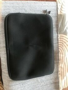 Prodám nový obal na notebook zn. Dicota