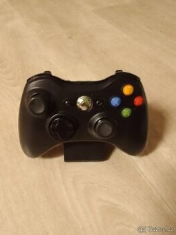 Xbox 360 Ovladač - 1