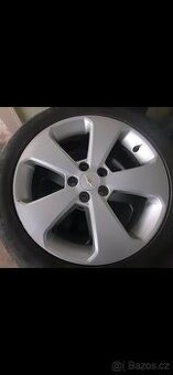 Chevrolet Cruze originální sada.4 ks kol, 215/50 zr17, 5x100
