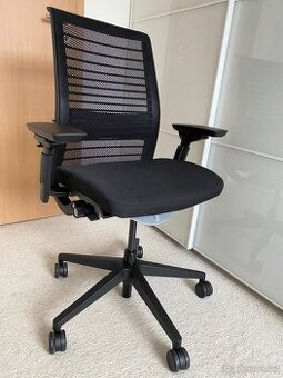 Kancelářská židle Steelcase Think PC 17 300,-