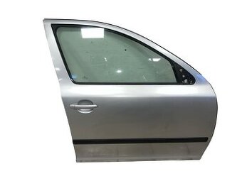 Pravé přední dveře stříbrná metalíza LA7W Škoda Octavia 2 08