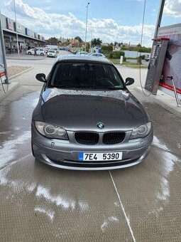 BMW E87 123d