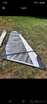 Dětská plachta na windsurfing