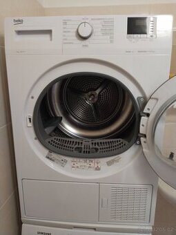 Sušička BEKO DS8512GX