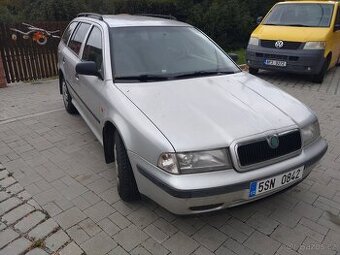 Škoda Octavia I kombi 1,6 benzín
