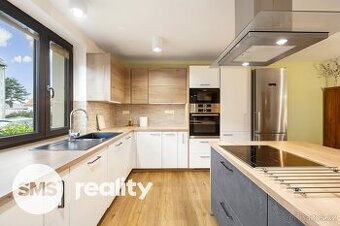 Prodej rodinného domu 170 m², s pozemkem 850 m² v Dolních Du