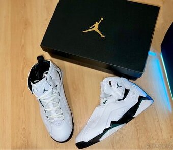 Jordan True Flight oxidized green