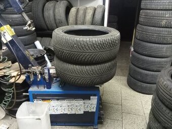 245/45 R18 XL Michelin Zimní 2ks