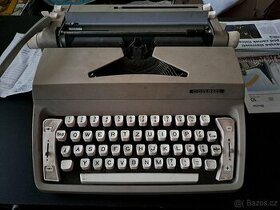 Psací stroj Consul