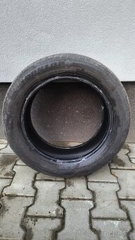 Prodám pneu 205/55/R16, celkem 6 ks (možno i jednotlivě, po