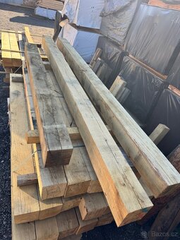 Dubové pražce, trámy II jakost 150x150x4000
