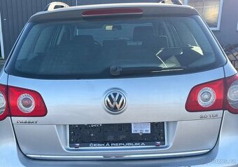 5.DVEŘE VW PASSAT B6 KOMBI