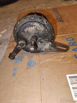 Jawa Special střed kola