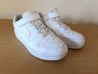 dětská obuv Nike vel. 35