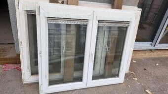 Plastove dvoukrile okno