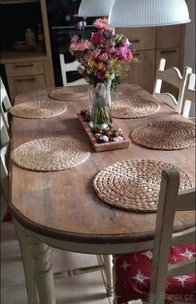 Stůl masiv+6 židlí