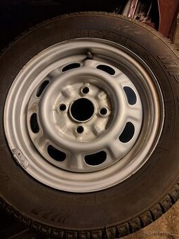 Prodám na Škoda Forman disky - 1