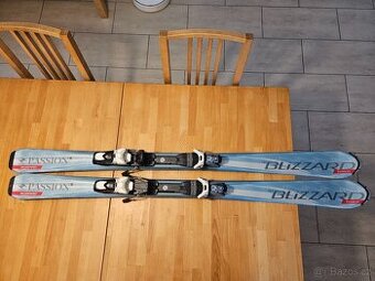 Carvingové lyže Blizzard Passion 143cm + vázání