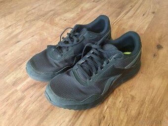 Běžecké boty Reebok ENERGEN LITE 44.5 EU