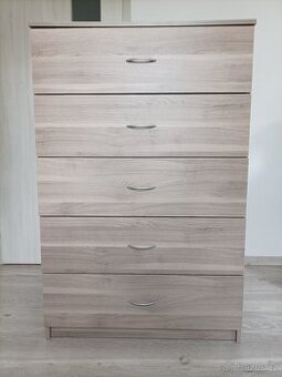 Komoda 5 šuplíků – zachovalá