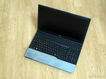 Fujitsu LIFEBOOK A532