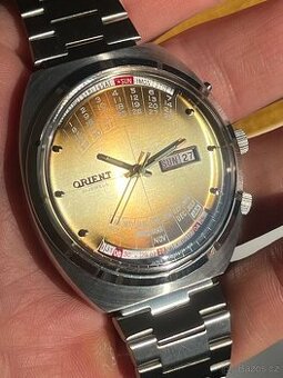 Hodinky Orient vecny kalendar / zlatohnědý ciselnik
