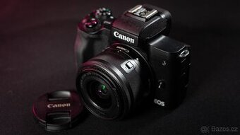 Canon EOS M50 MkII + CANON EF-S 18-135 mm f/3,5-5,6 IS STM