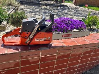 Motorová pila Oleo Mac 962