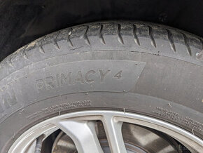 Michelin Primacy 4 205/60R16 92V dezén 5,4 mm, 4 ks