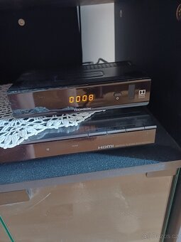 set top box a ovladac