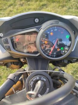 Triumph speed triple 1050R