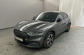 Ford Mustang Mach-E 4x4,Matrix LED,baterie 98kWh,full výbava