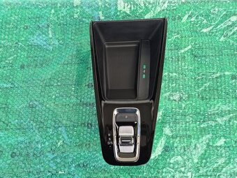 Škoda Octavia IV panel ovládání řazení - 1