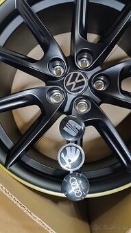 R18 5x112 mm borbet - 1