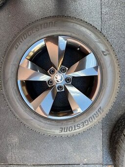 ❄️Zimní ORIGO. ALU Škoda Nanuq Black 17" 5x112 215/65/17