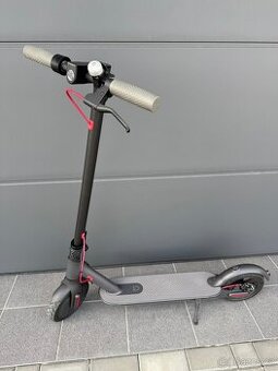 Elektrokoloběžka Xiaomi nová baterie 1/2024