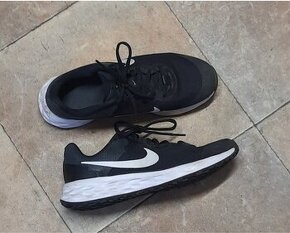 Nike boty