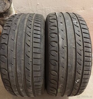 Letní pneu 225/40 R18