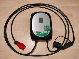 AC nabíječka elektromobilů EVtun Accelev two