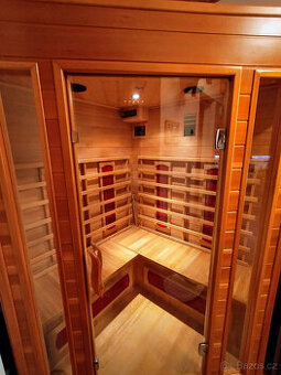 Infrasauna rohová až pro 4 osoby