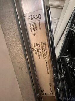 Vestavná myčka Electrolux