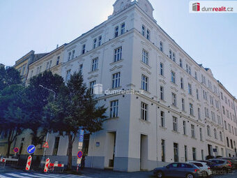 Kancelářské prostory 21 m2 Žerotínova ul. Praha 3-Žižkov